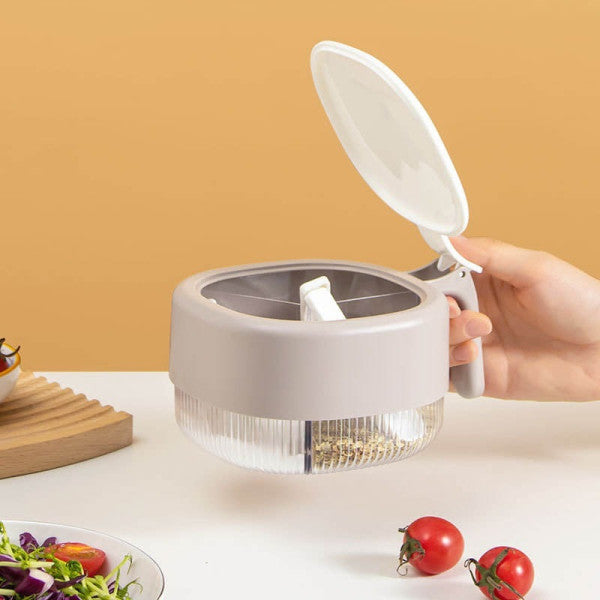 Spice box with Spoon