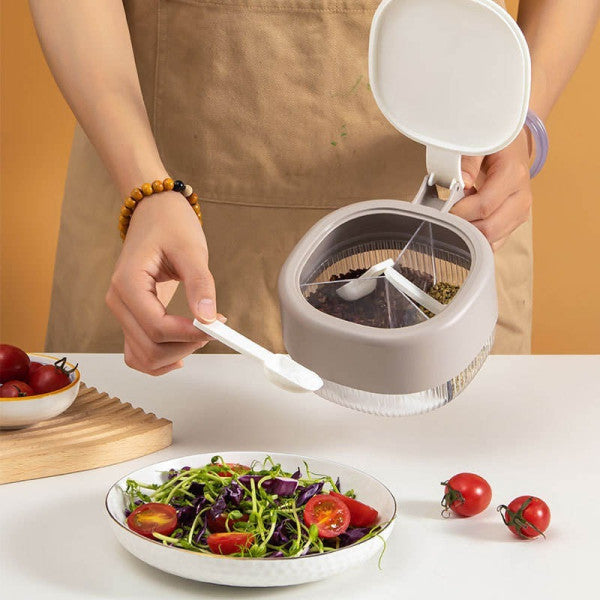 Spice box with Spoon