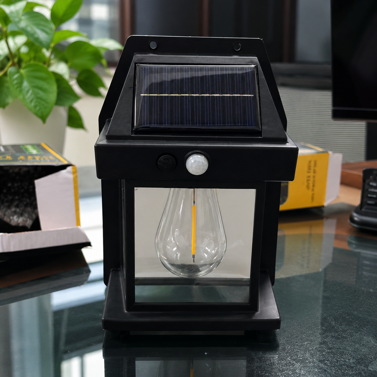 Solar Interaction Wall Lamp